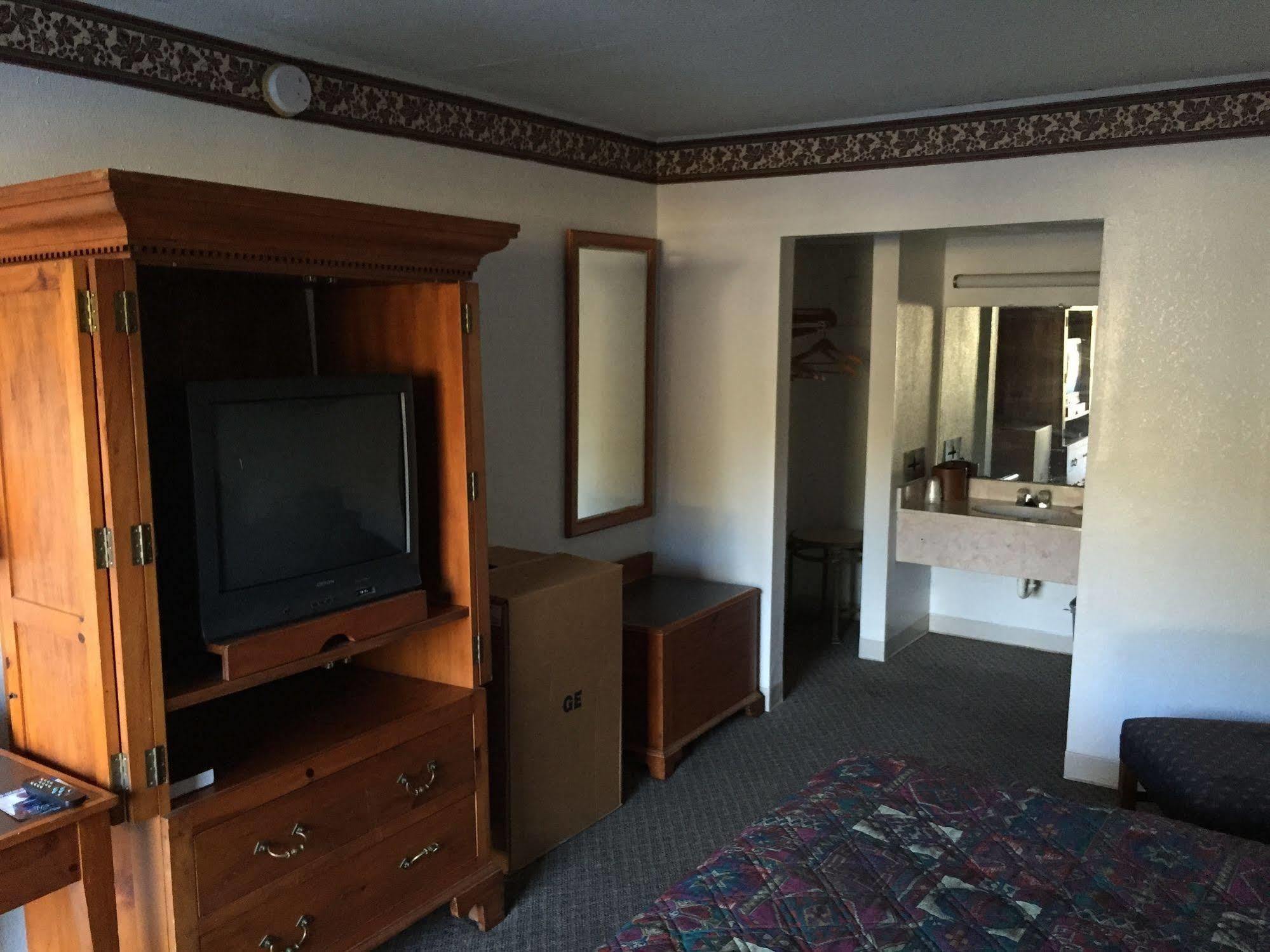 Value Lodge - Gainesville Dış mekan fotoğraf